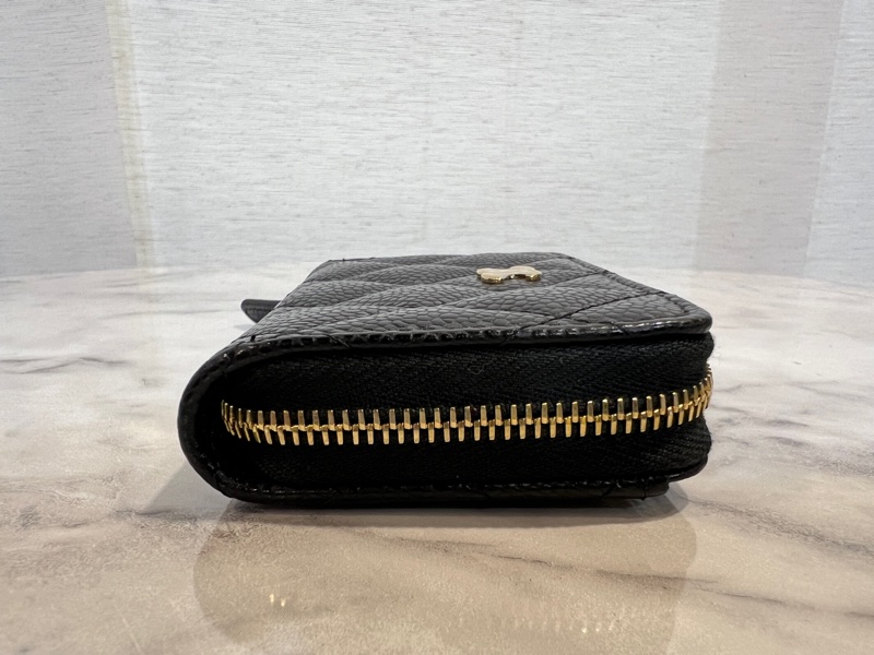 Chanel 黑荔枝皮金釦ㄇ拉零錢卡包-7