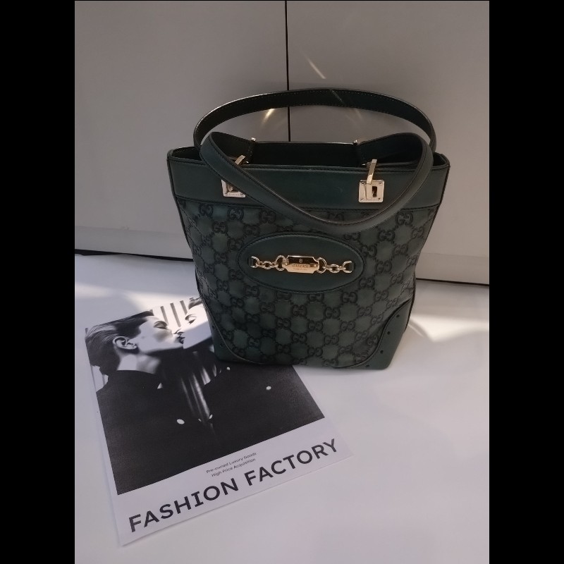 Gucci 綠色皮革壓紋小購物包-0