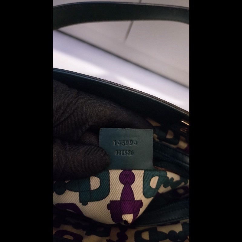 Gucci 綠色皮革壓紋小購物包-13