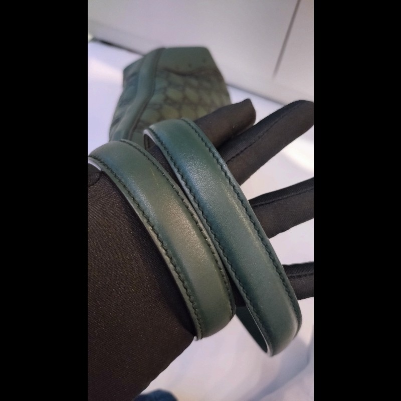 Gucci 綠色皮革壓紋小購物包-15