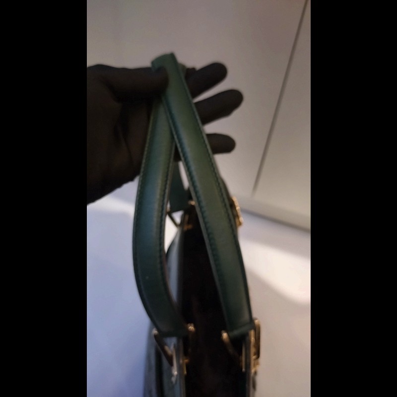 Gucci 綠色皮革壓紋小購物包-17