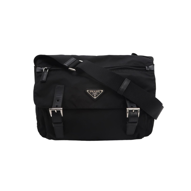 Prada 黑色郵差包 底長約30-1