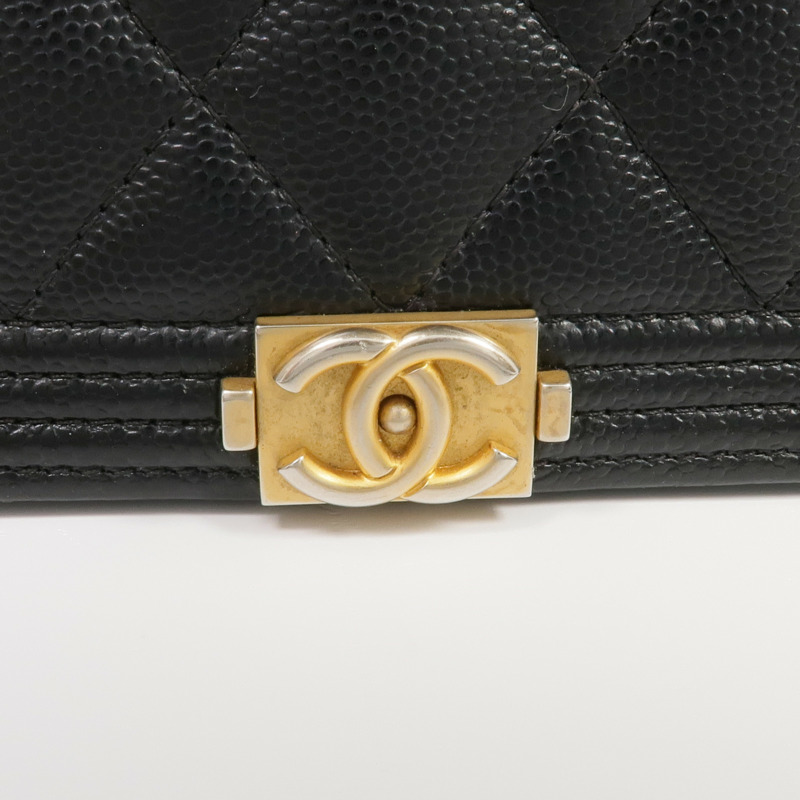 CHANEL 牛皮皮革WOC Wallet On Chain金扣鏈帶肩背袋-9