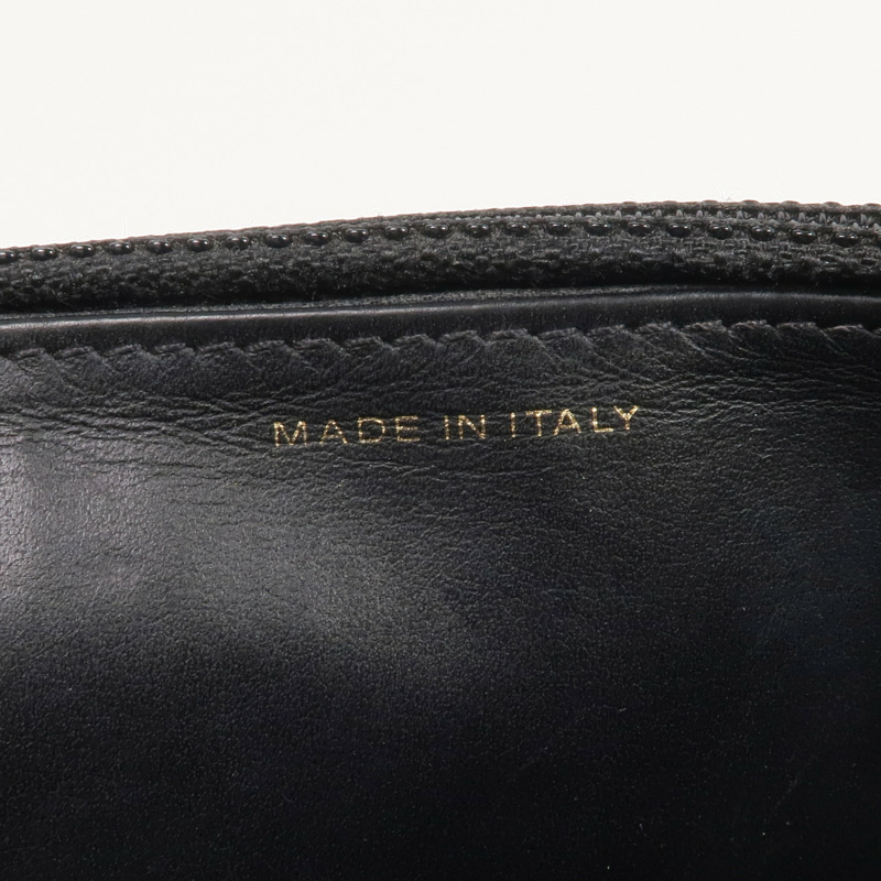 CHANEL 牛皮皮革WOC Wallet On Chain金扣鏈帶肩背袋-14