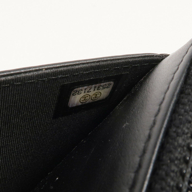 CHANEL 牛皮皮革WOC Wallet On Chain金扣鏈帶肩背袋-16