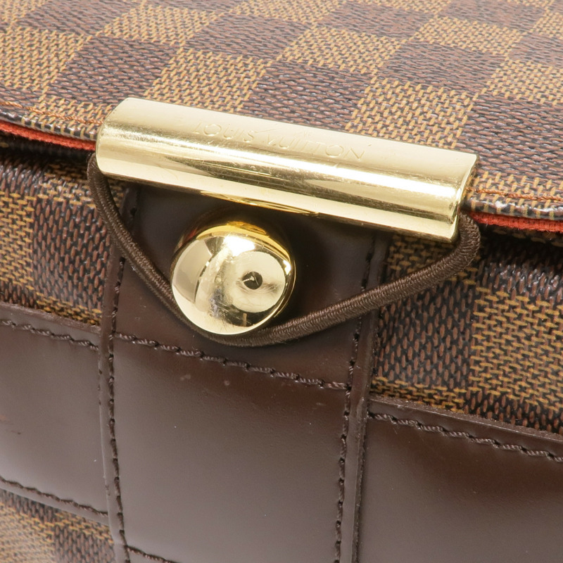 LOUIS VUITTON Damier Bastille金扣肩背袋-11