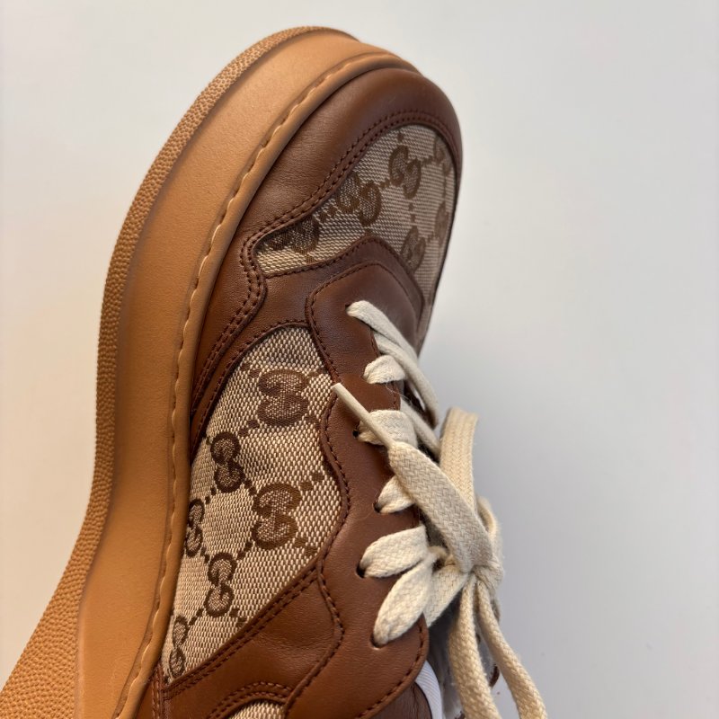 ::GUCCI:: 焦糖色皮革 GG緹花 綁帶休閒鞋 板鞋 餅乾鞋 8.5號-24