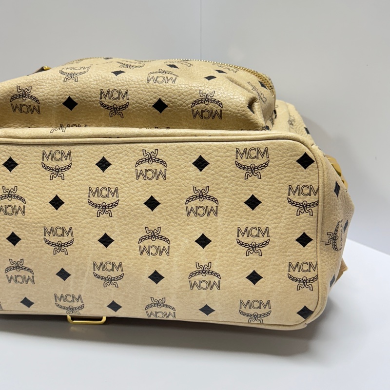 MCM 全牛皮高級款 牛皮革 後背包🎒 專櫃6萬多！-6