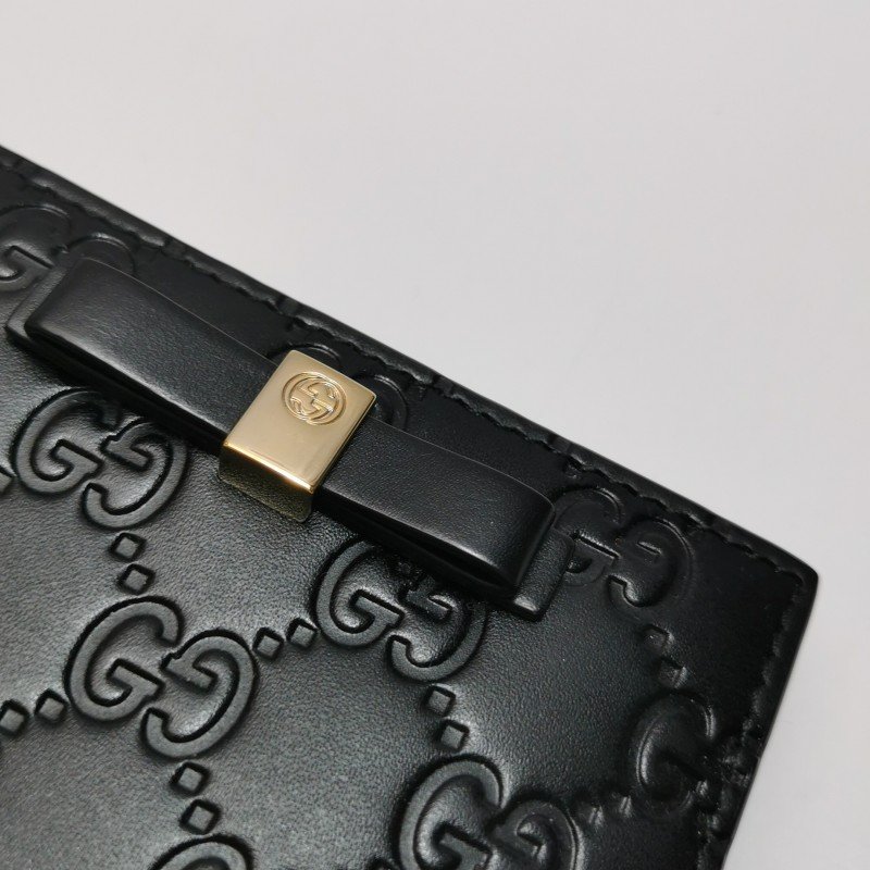 Gucci牛皮純色雙G老花壓紋蝴蝶結錢包-9