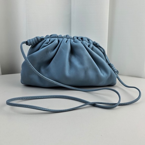 BV 藍色雲朵包