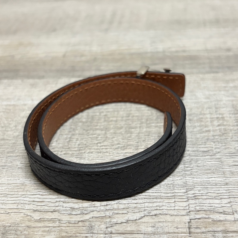 Lv黑銀皮革手環-9