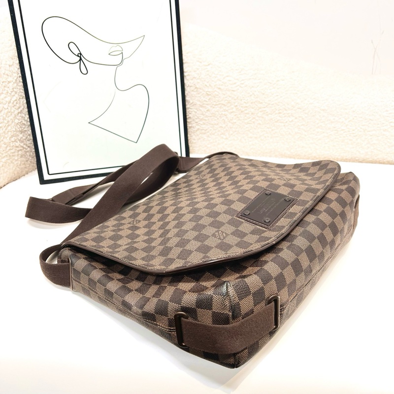 LV/路易威登 棕色棋盤格布魯克林郵差包 單肩斜挎包 底長32cm-5