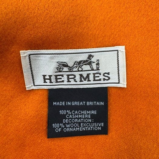 Hermes亮眼有型的橘色圍巾-4