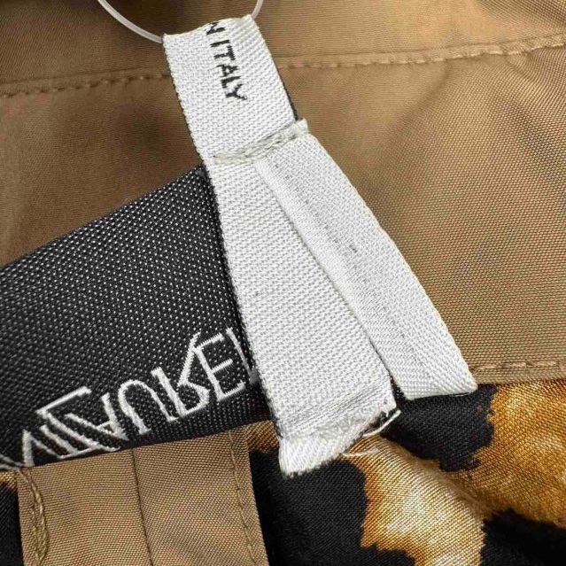 YSL超經典又正點的駝色防風風衣外套-7