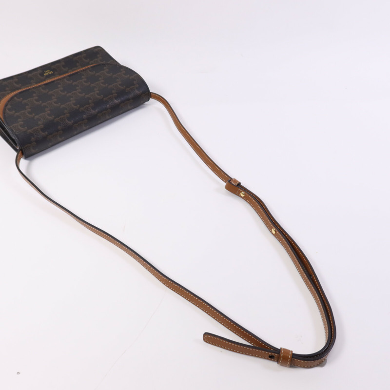 CELINE 塗層帆布Triomphe Wallet On Strap金扣肩背袋-7