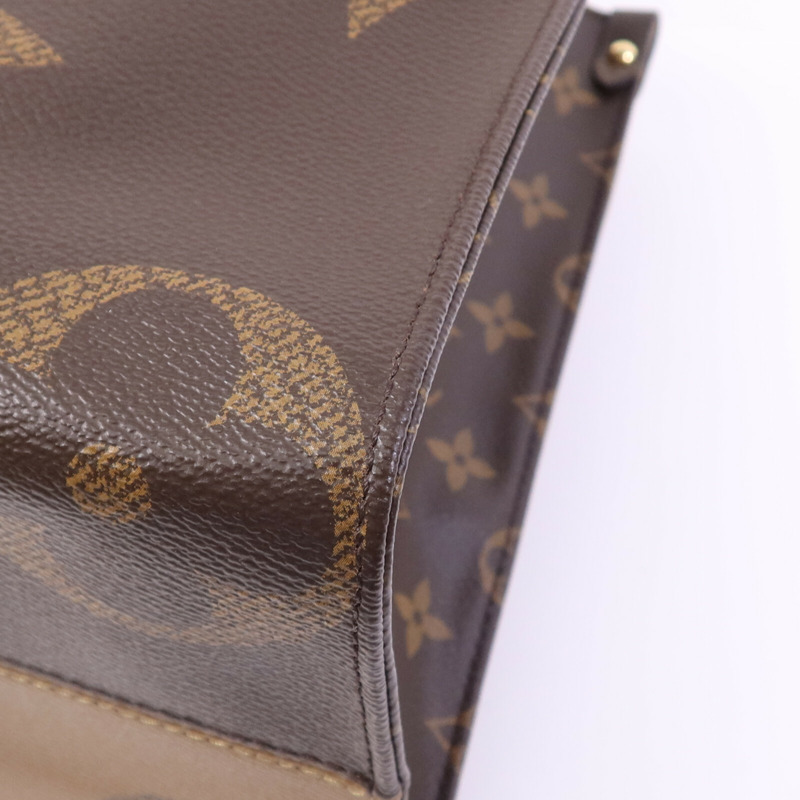 LOUIS VUITTON Monogram Giant On The Go MM金扣手挽肩背兩用袋-8