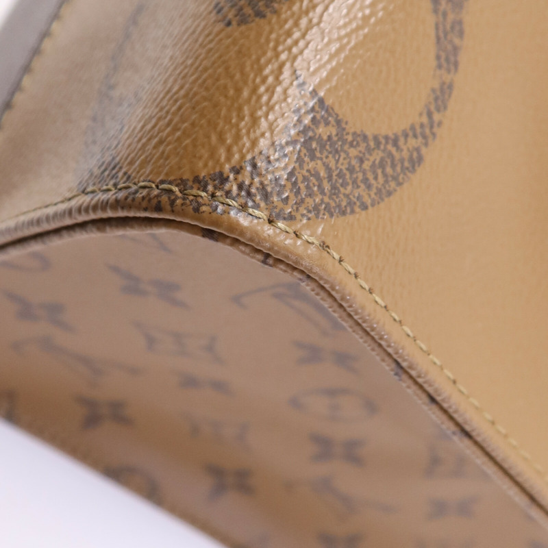 LOUIS VUITTON Monogram Giant On The Go MM金扣手挽肩背兩用袋-10