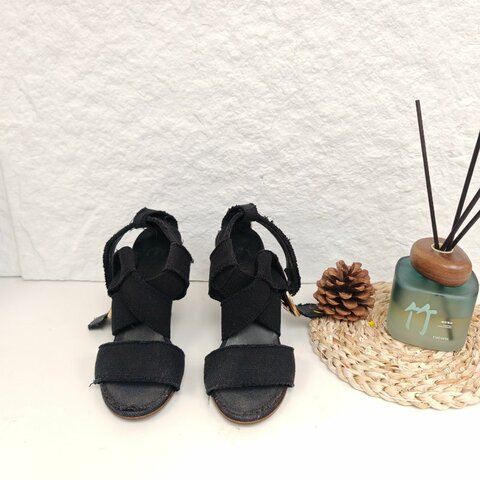 Chanel 香奈兒高跟雙C綁帶涼鞋 35.5碼