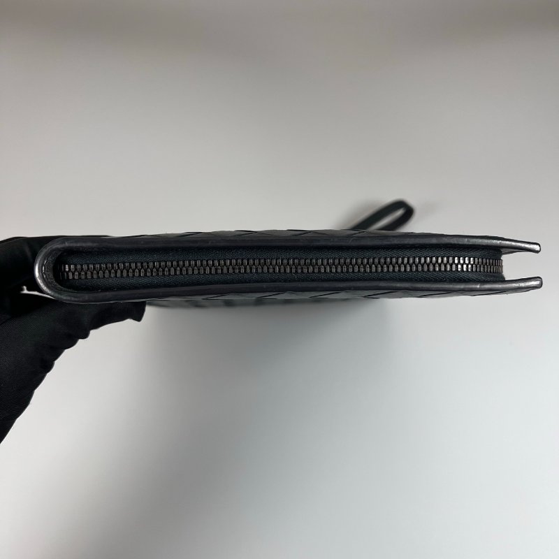 BV 黑編織手拿包-2