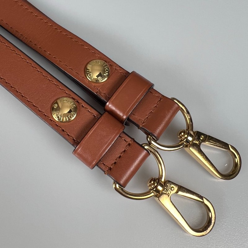 LV M45958 達芙妮Dauphine MM 包-16