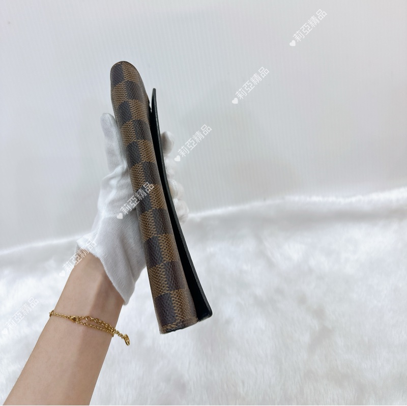 莉亞精品♡LV 棋盤格長夾 二手美夾-6
