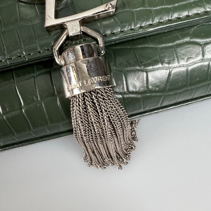 YSL 深綠鱷魚紋流蘇銀扣KATE包中號-10