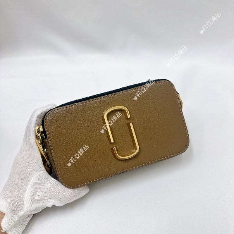 莉亞精品♡ MJ卡其相機包 二手美包-2