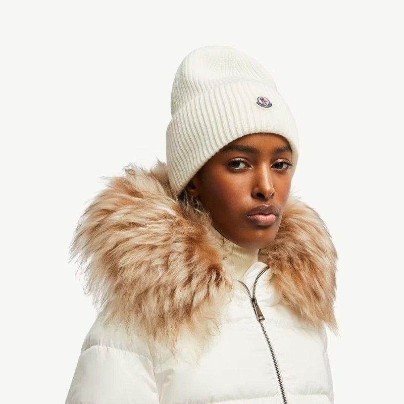 💎Han's house精品服飾💎moncler 毛帽 帽子 義大利製 現貨 原價13100-7