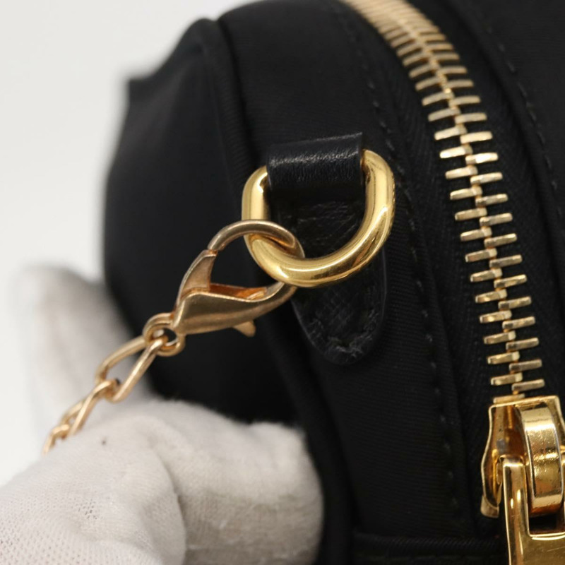 【日本直送】PRADA 尼龍黑色金色鏈條單肩包 Auth 151199V-7