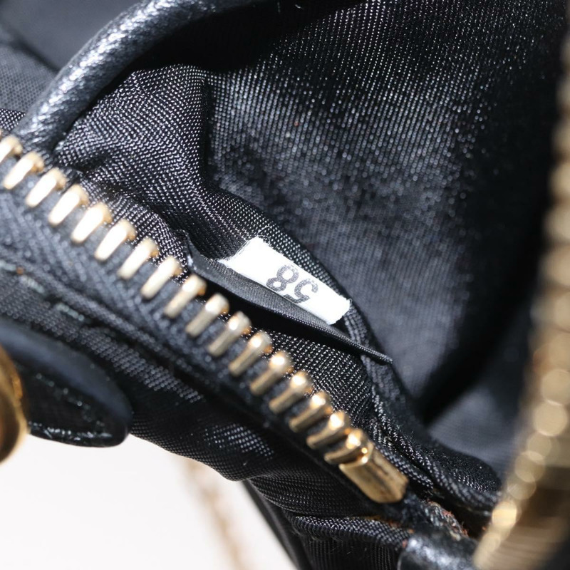 【日本直送】PRADA 尼龍黑色金色鏈條單肩包 Auth 151199V-9