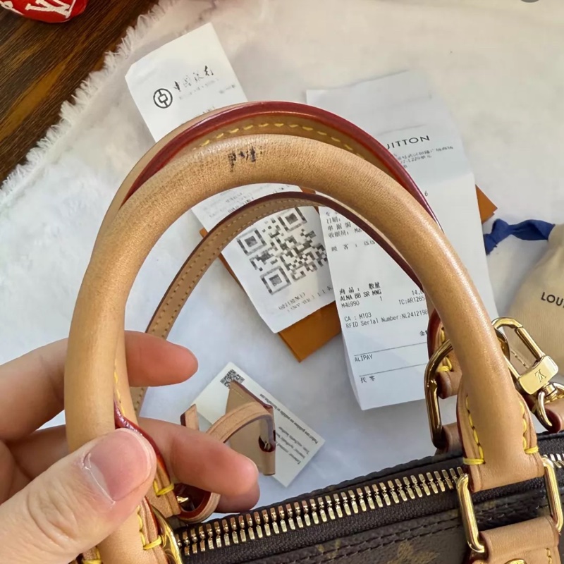 【93%新✨ 大全套✨2025年購證】 LV alma bb芯片款-9