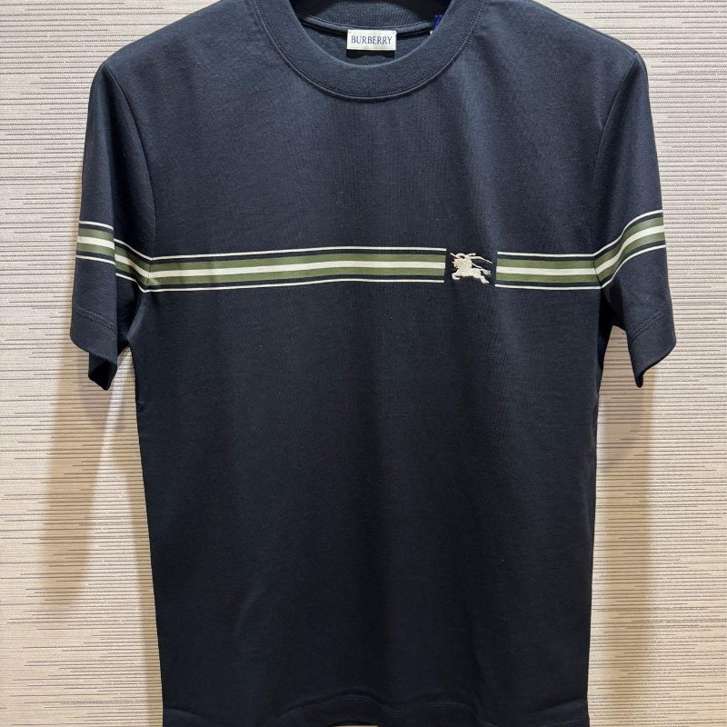 💎Han's house精品服飾💎 Burberry 戰馬 刺繡 短 T T恤 短袖-0