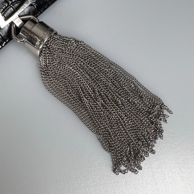 YSL 黑鱷魚紋流蘇銀扣KATE包中號-11