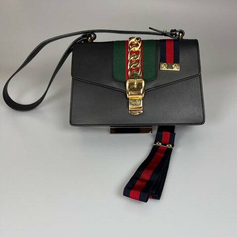 GUCCI 421882  黑塞爾維亞緞帶單肩包中號