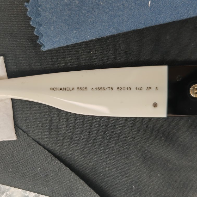 Chanel 香奈兒 黑白配色熊貓墨鏡-5