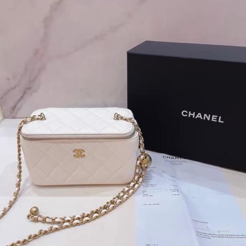 Chanel 盒子包 金球 白色 95新