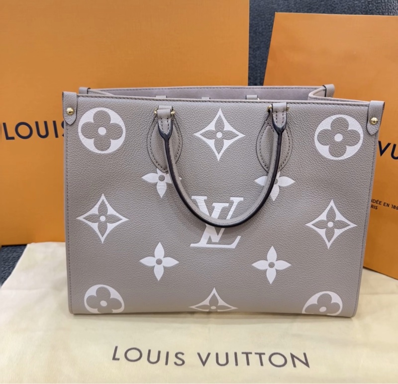 【98%新✨大全套✨購證】LV On The Go大象灰中號-0