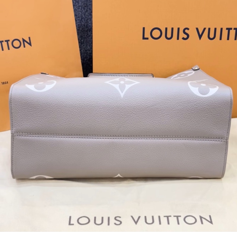 【98%新✨大全套✨購證】LV On The Go大象灰中號-3
