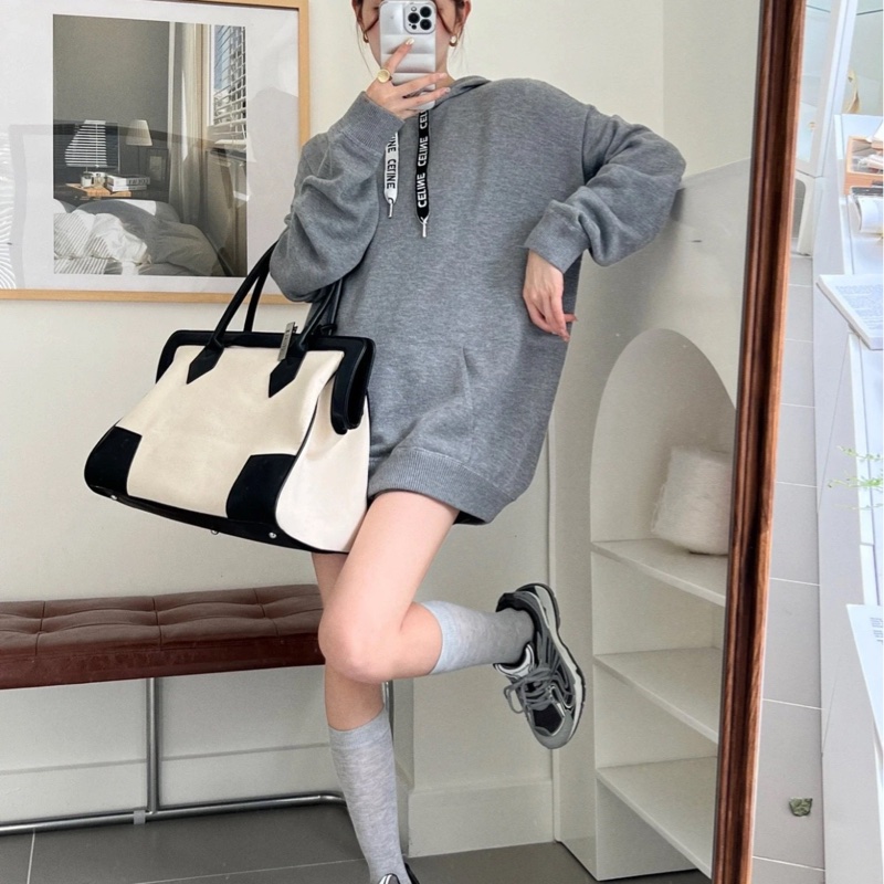 Celine賽琳 灰色系帶字母logo羊毛長袖衛衣 S碼貨號2A40Z-7