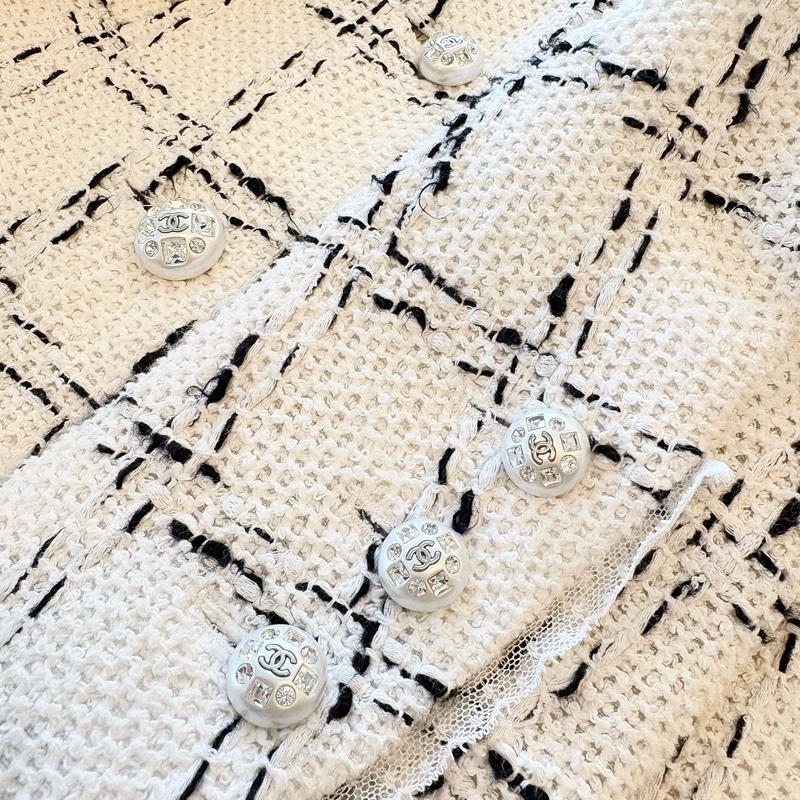 【99新】Chanel/香奈兒/白色粗花呢外套/38碼/118565-4