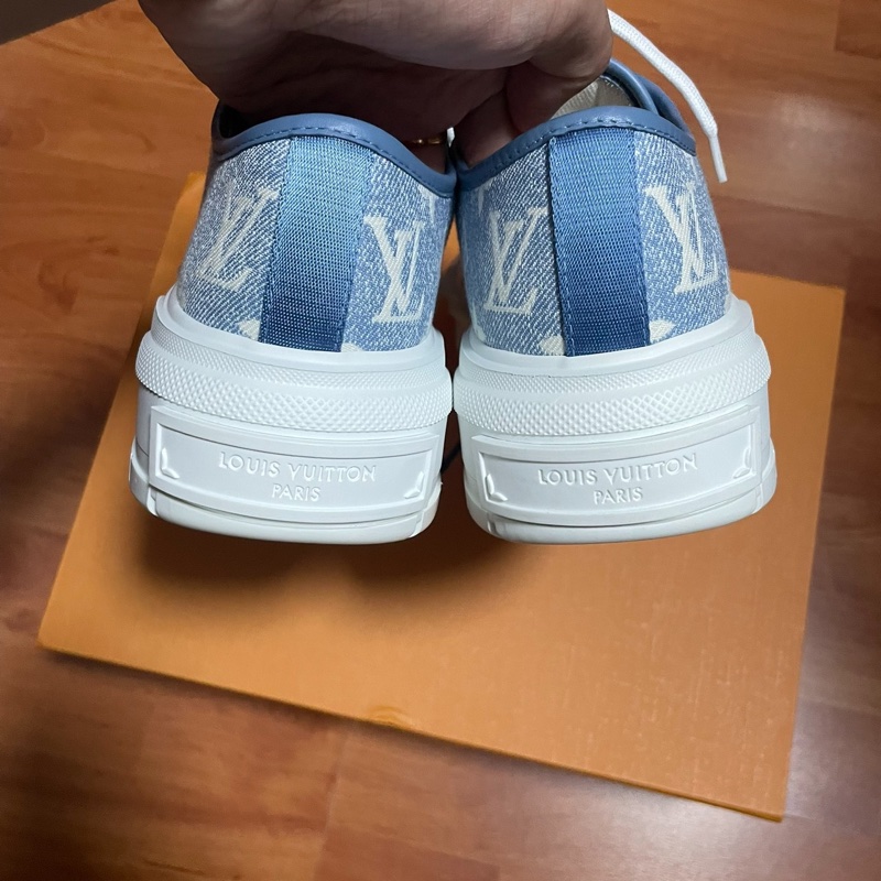 Lv Squad白藍丹寧牛仔低幫滿印休閒鞋 女款藍色 尺碼:37.5碼-4