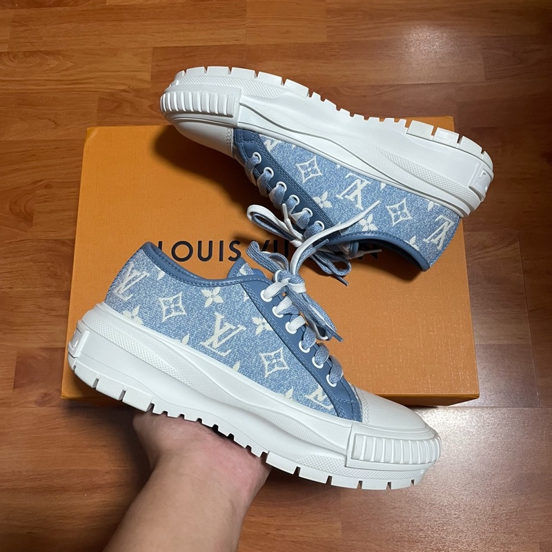 Lv Squad白藍丹寧牛仔低幫滿印休閒鞋 女款藍色 尺碼:37.5碼-8