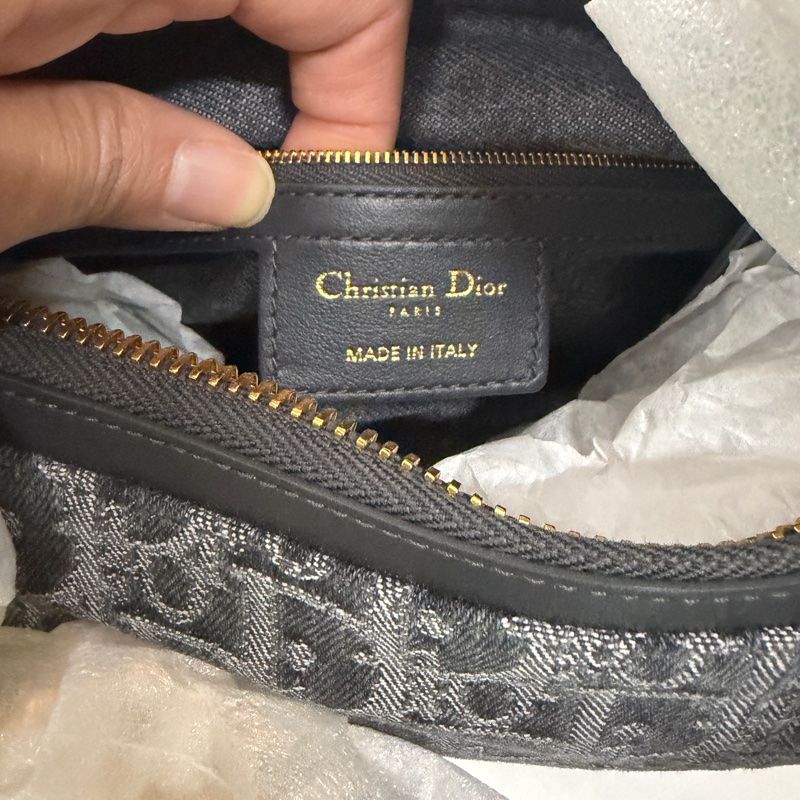 Dior D-Journey Small-8