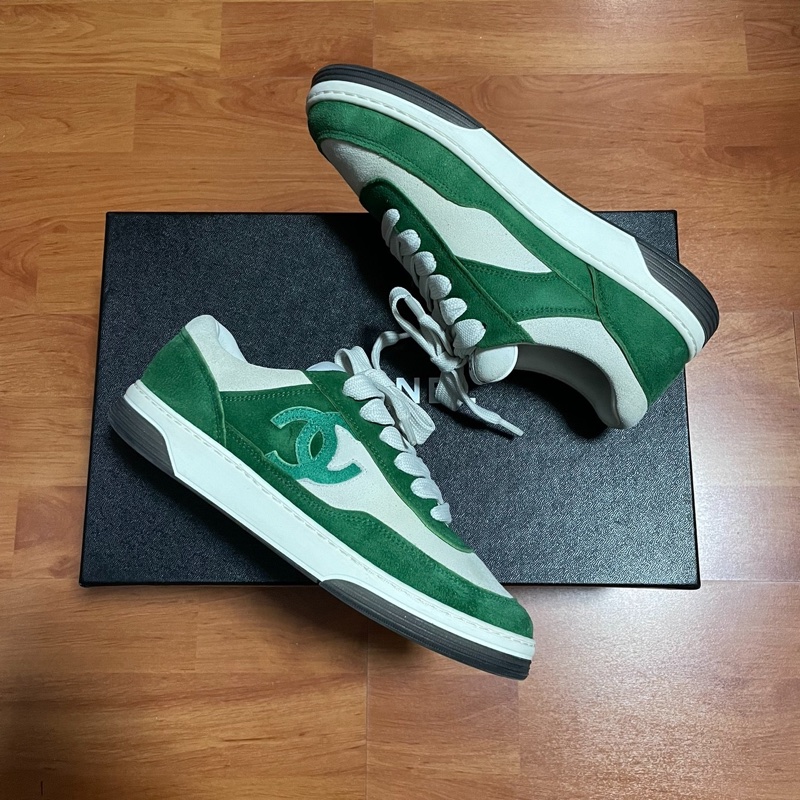 Chanel香奈兒雙C徽標 低幫時尚板鞋白綠 尺碼：35.5碼-6