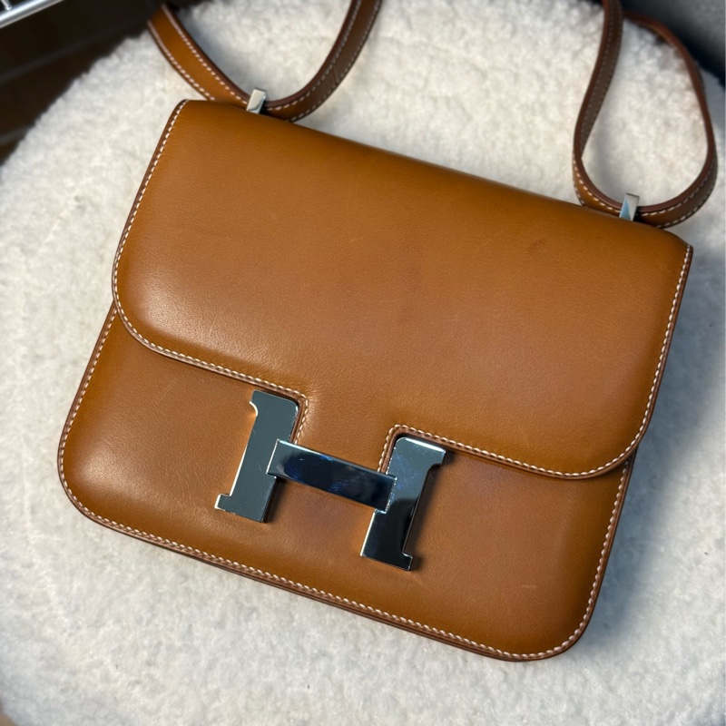 （法國巴黎🇫🇷購證）HERMES Mini 康康19 焦糖棕銀釦 馬鞍皮-3