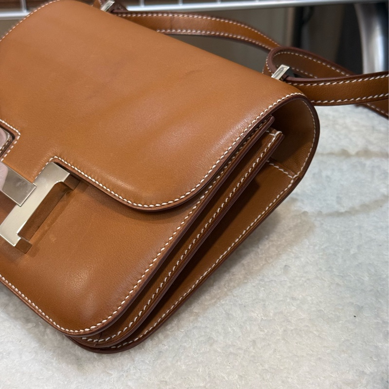 （法國巴黎🇫🇷購證）HERMES Mini 康康19 焦糖棕銀釦 馬鞍皮-4