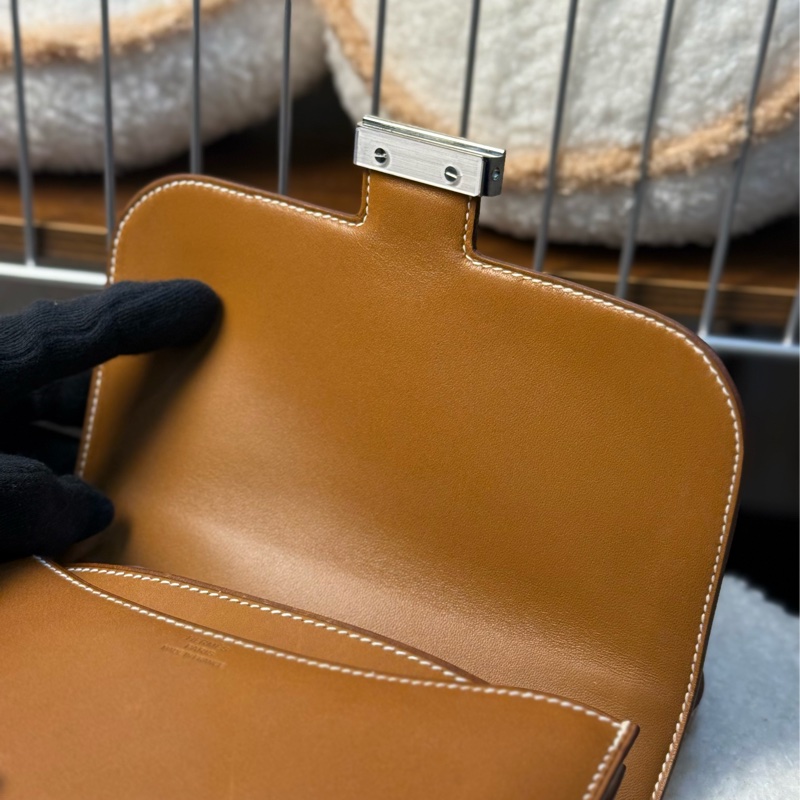 （法國巴黎🇫🇷購證）HERMES Mini 康康19 焦糖棕銀釦 馬鞍皮-8