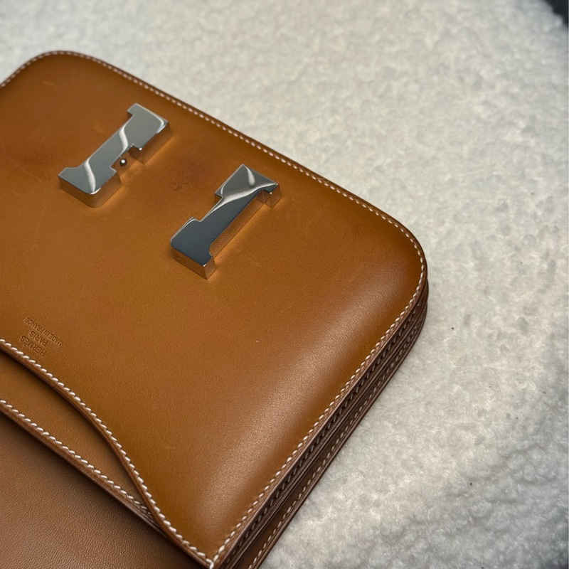 （法國巴黎🇫🇷購證）HERMES Mini 康康19 焦糖棕銀釦 馬鞍皮-10