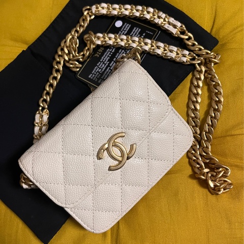 Chanel香奈兒荔枝皮鏈帶卡包