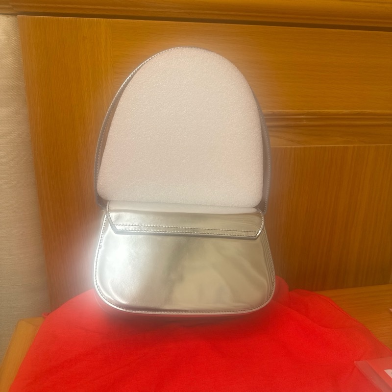 Diesel 1DR 銀色叮噹包-2